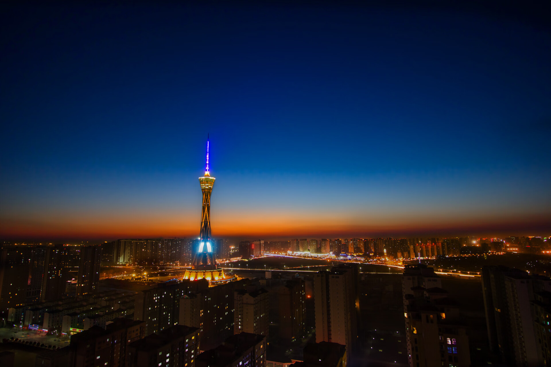 未来趋势:足球俱乐部的商业化新格局,足球俱乐部的发展方向