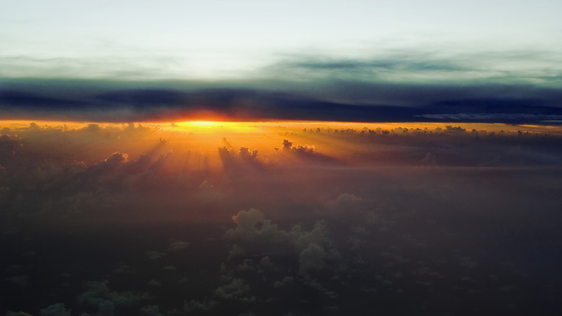 高强度训练背后的团队协作,进行高强度训练