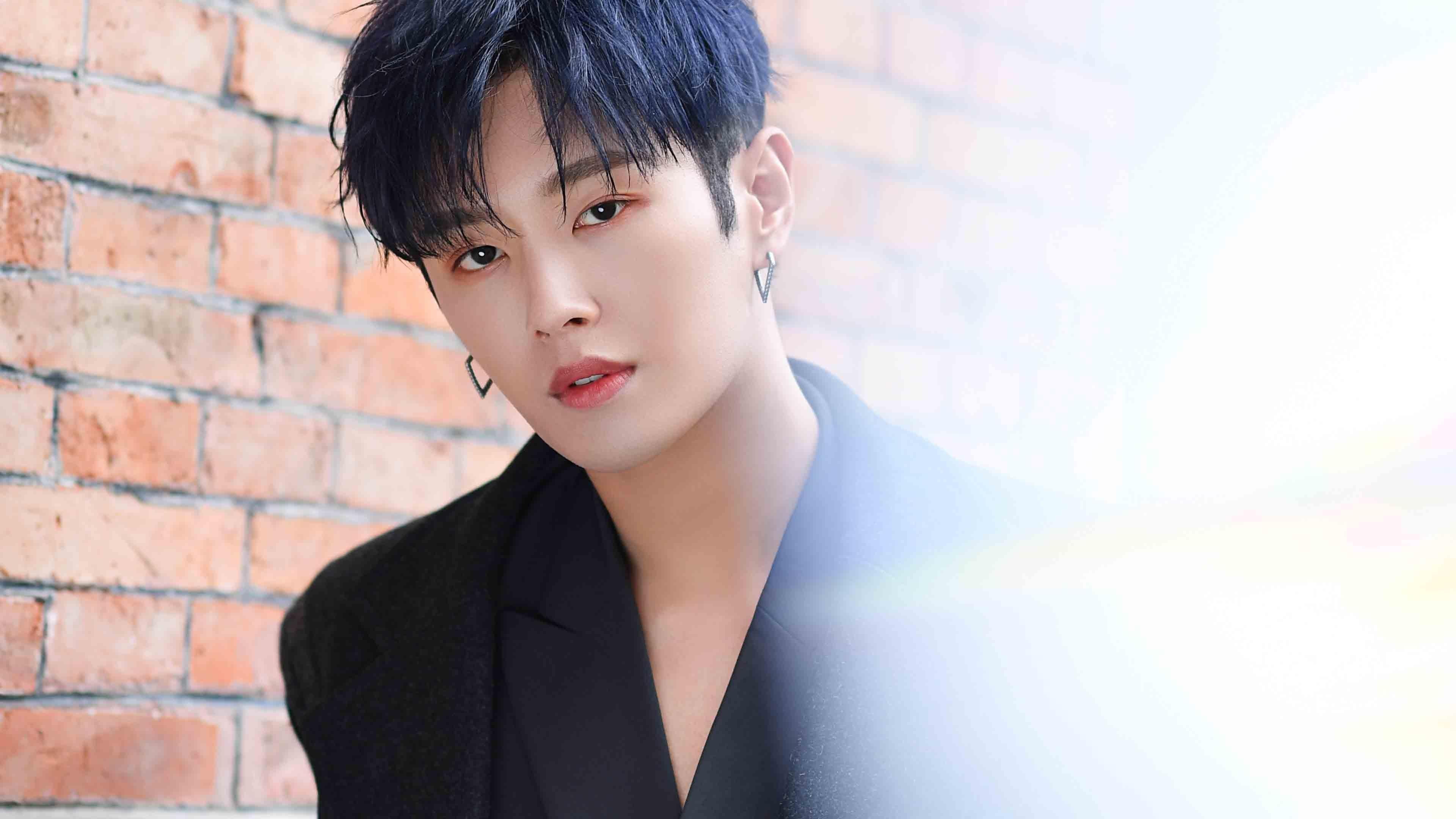 九游娱乐官网 (JIUYOU)-上海海港主帅调整阵容应对密集赛程，上海海港队主教练是谁